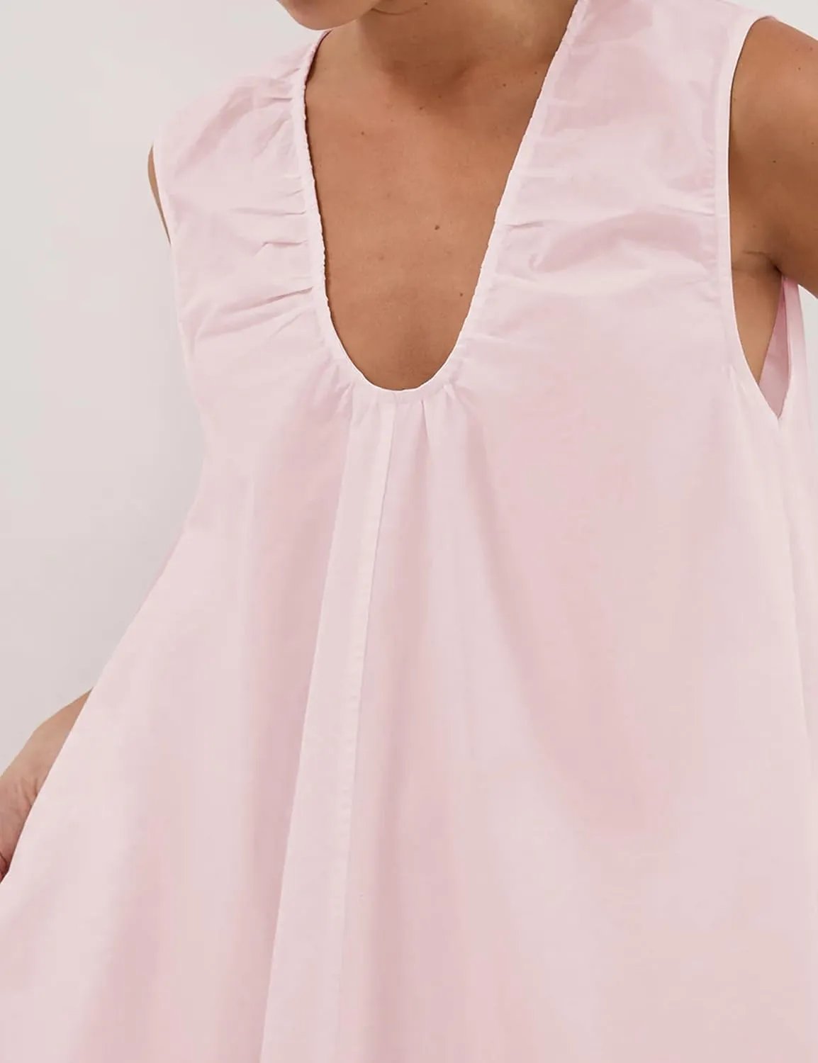 Summer Babydoll Tank Mini Dresses for Women 2025 Scoop Neck Flowy Casual Sleeveless Sundress with Pockets